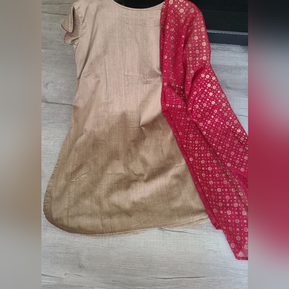 Beige /Maroon party wear 3 pc salwar kameez suit set in size xl - Picture 3 of 11